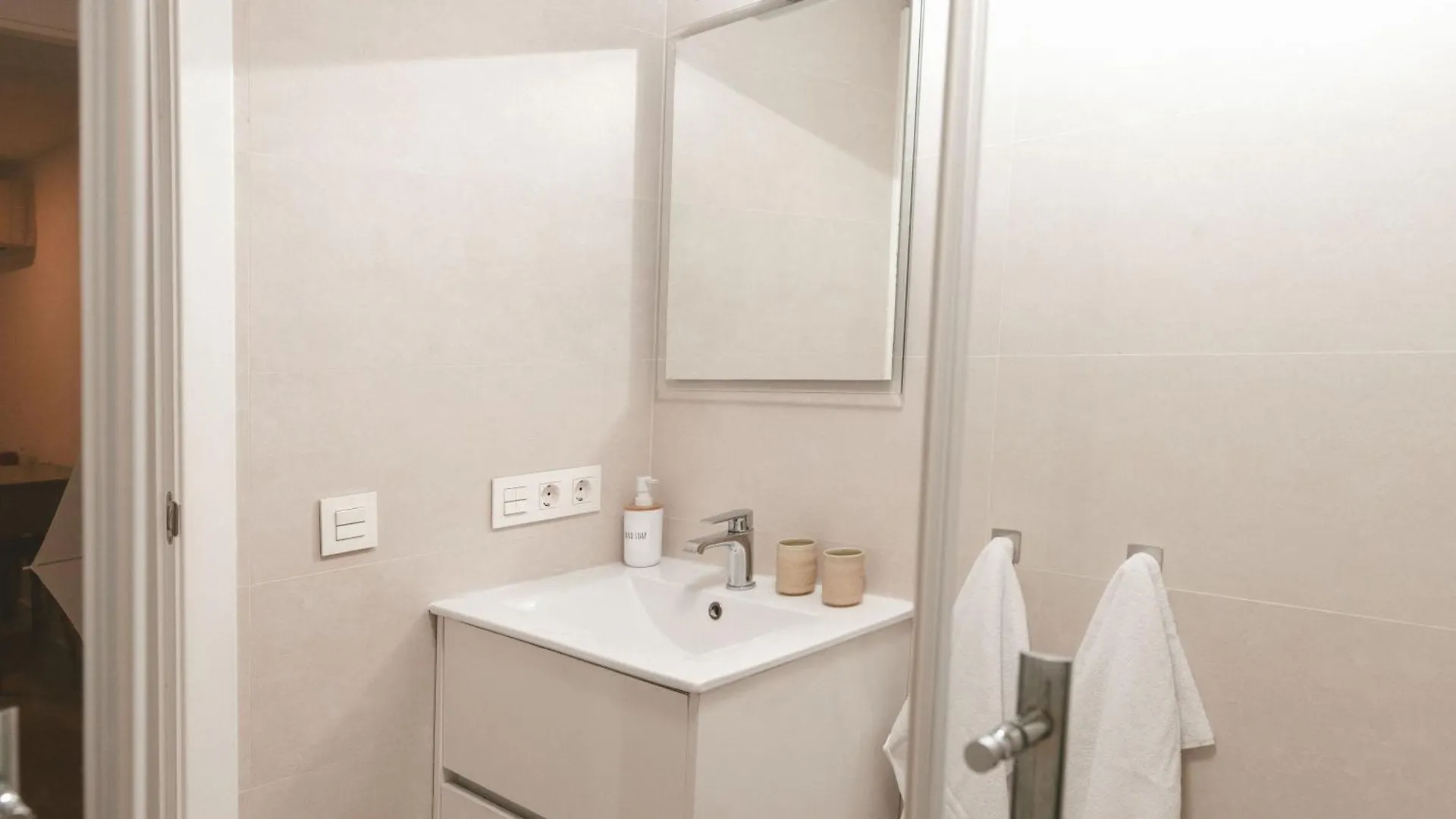 Alohamundi Villasis Sevilla Apartment