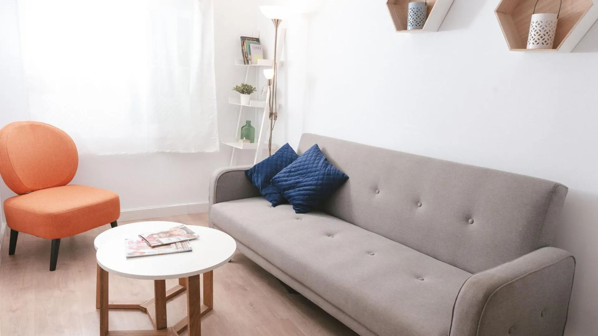 Alohamundi Villasis Sevilla