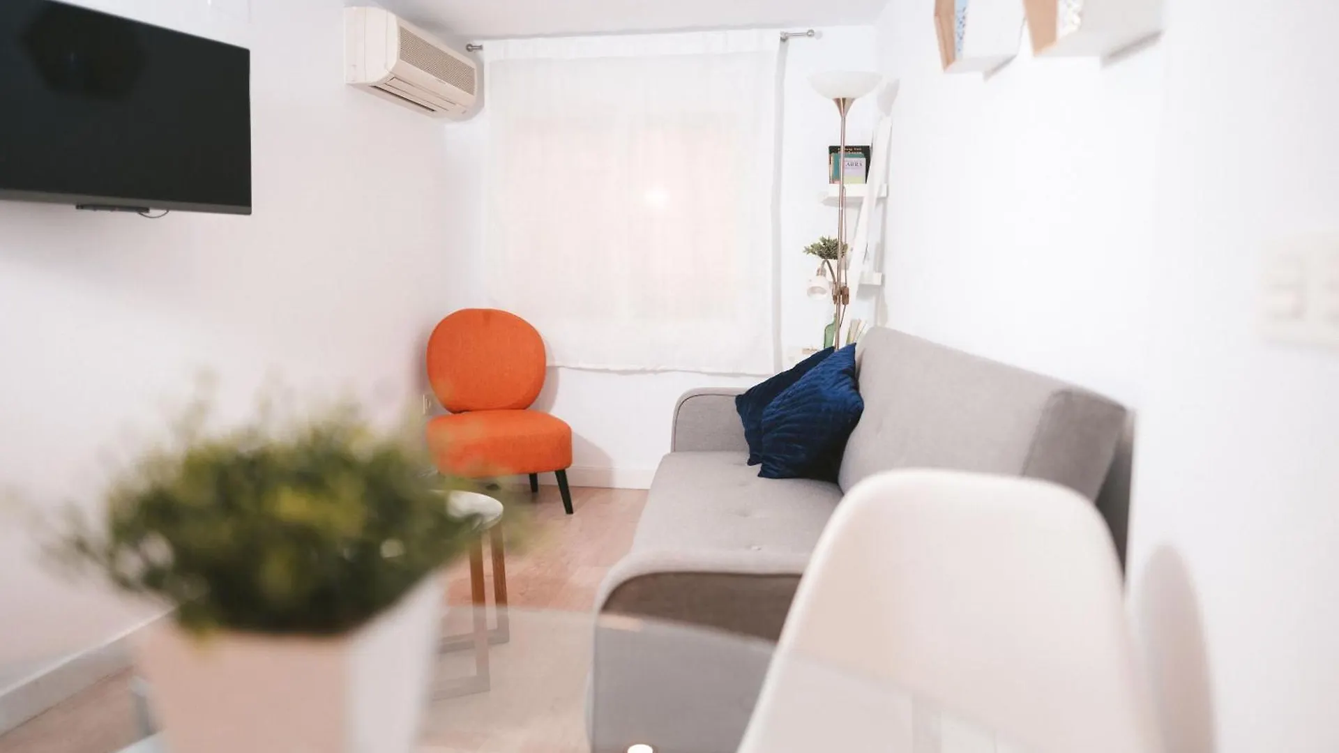 Alohamundi Villasis Sevilla Apartment